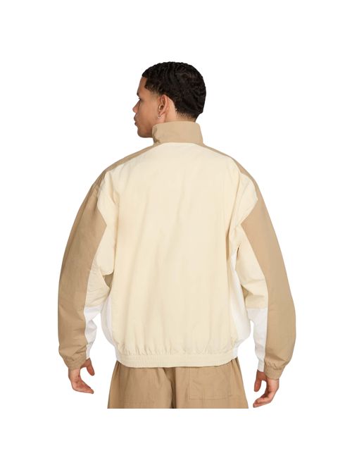 Jaqueta Nike Club Woven Masculina - Marrom