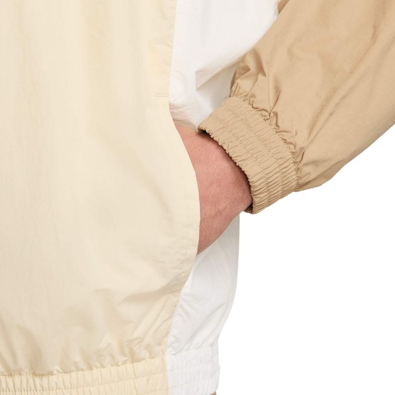 jaqueta-nike-club-woven-masculina-marrom