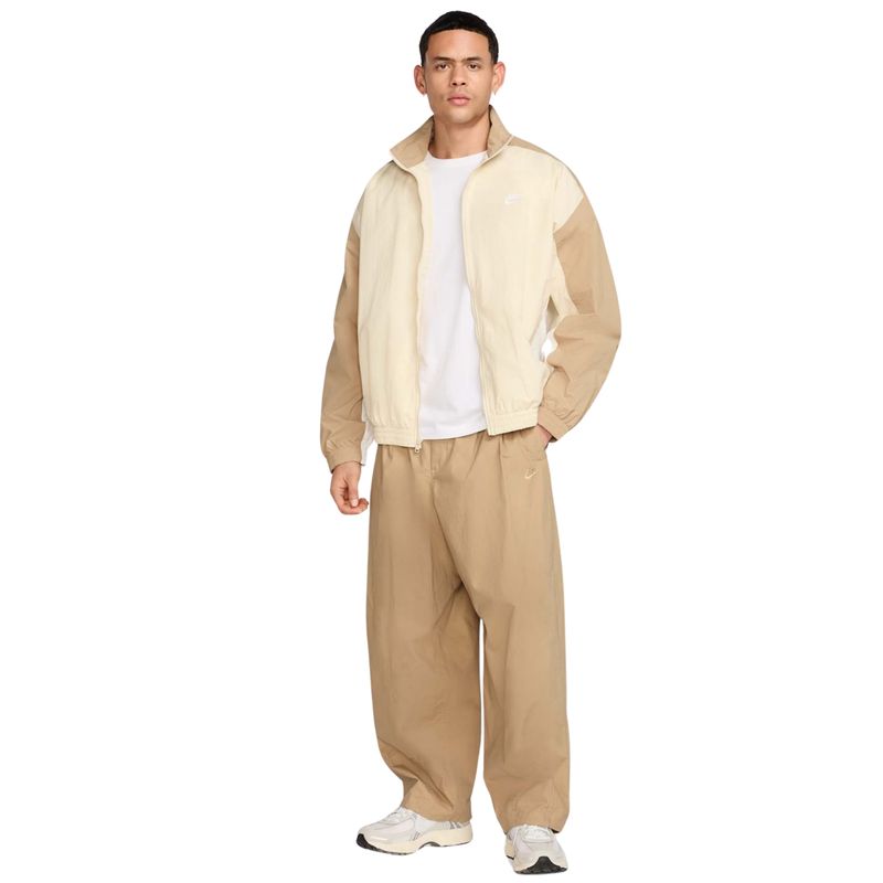 jaqueta-nike-club-woven-masculina-marrom