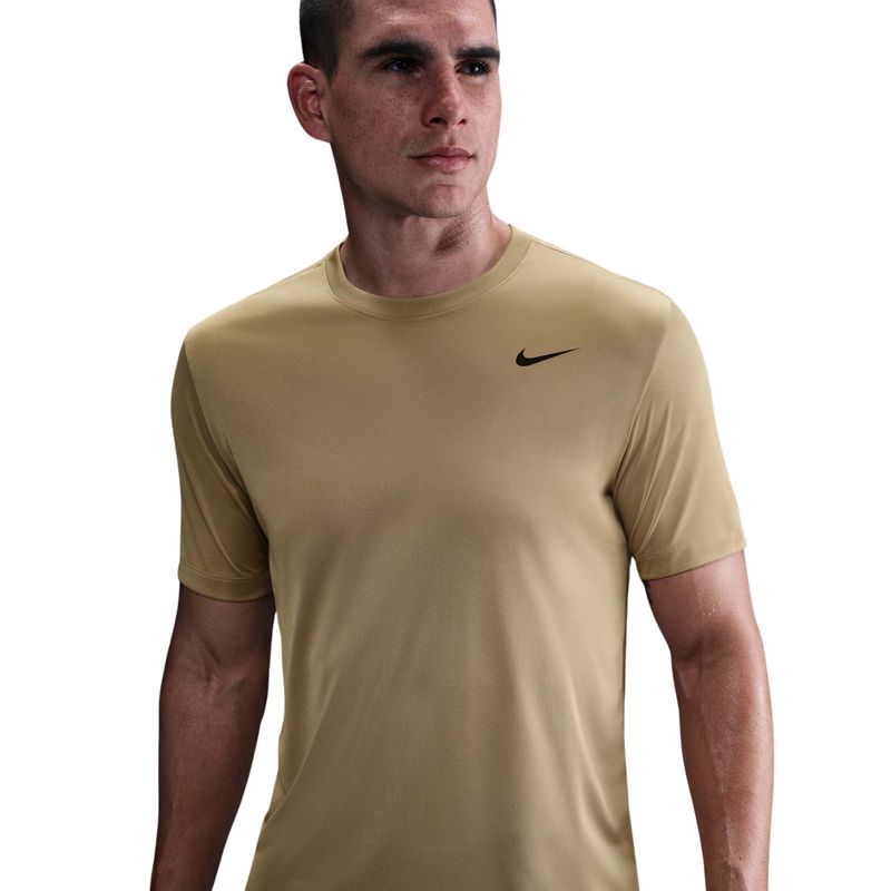camiseta-nike-dri-fit-legend-masculina-marrom