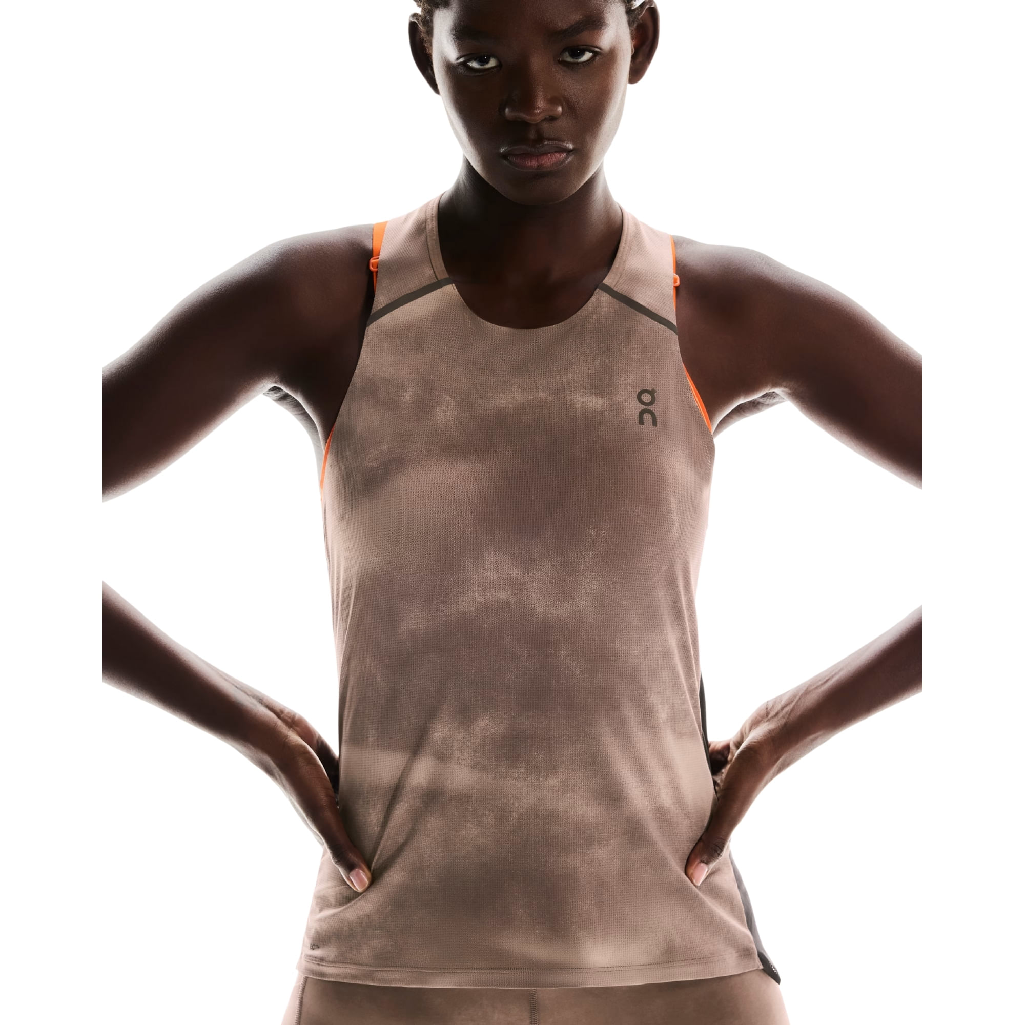 Regata On Running Performance Tank Aop Feminina - Marrom