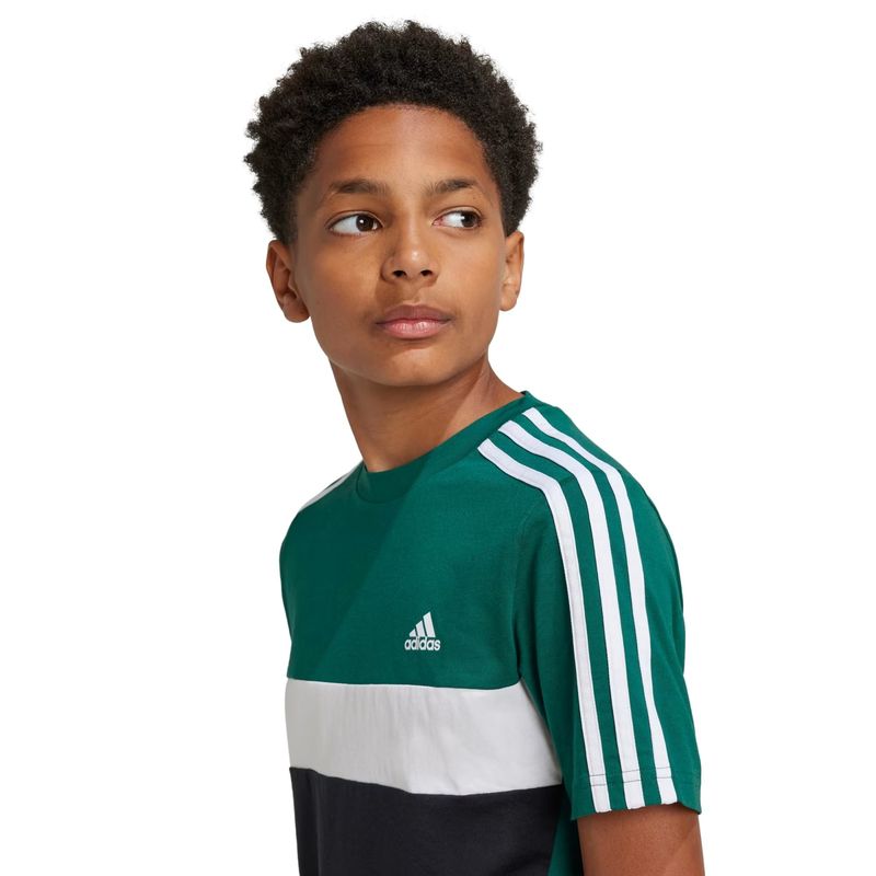 camiseta-adidas-tiberio-tres-listras-colorblock-infantil-verde