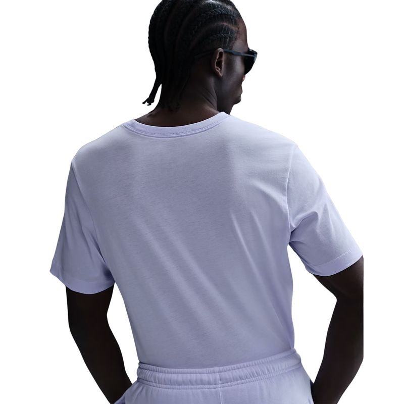 camiseta-nike-sportswear-club-tee-masculina-lilas