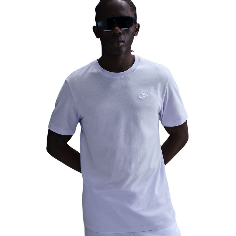camiseta-nike-sportswear-club-tee-masculina-lilas