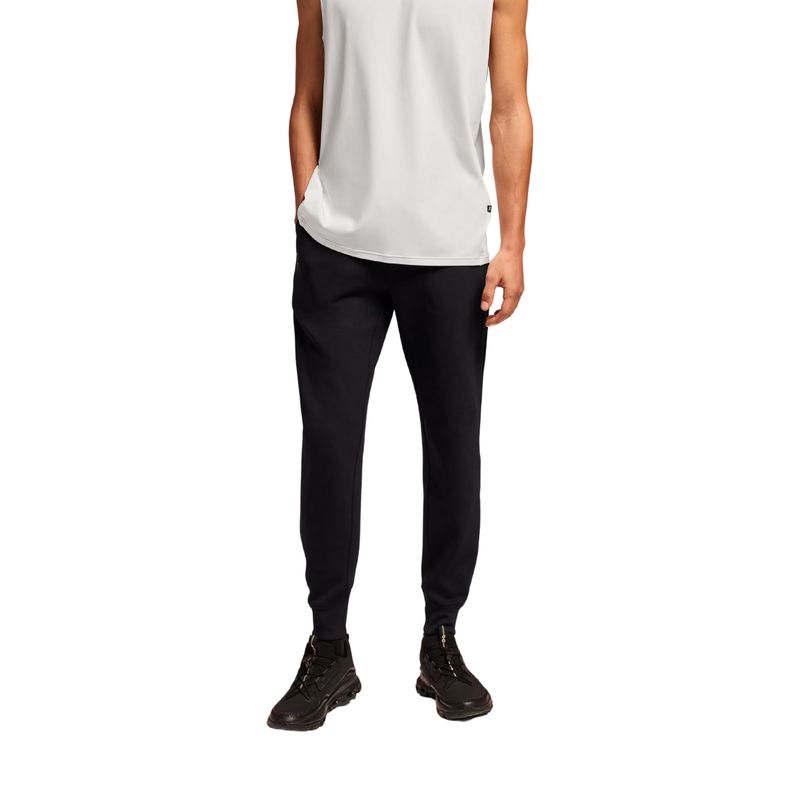 calca-on-running-focus-tech-sweat-pants-masculina-preta