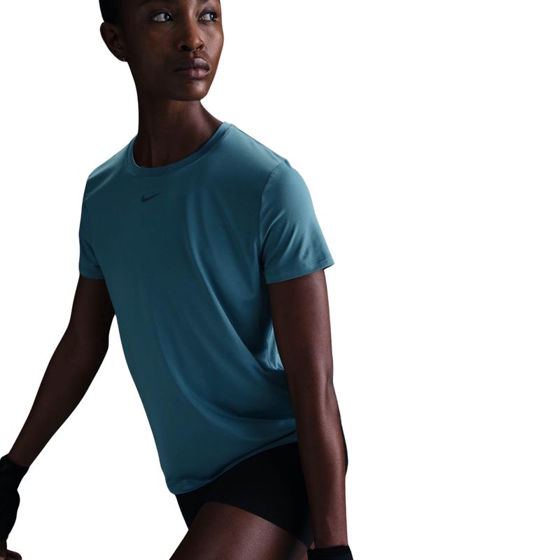 camiseta-nike-one-dri-fit-slim-feminina-azul