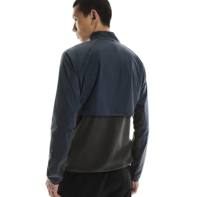 jaqueta-on-running-weather-insulated-masculina-marinho-cinza