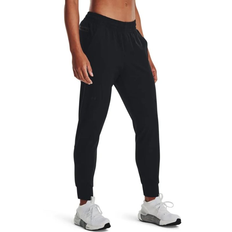 calca-under-armou-jogger-unstoppable-feminina-preta