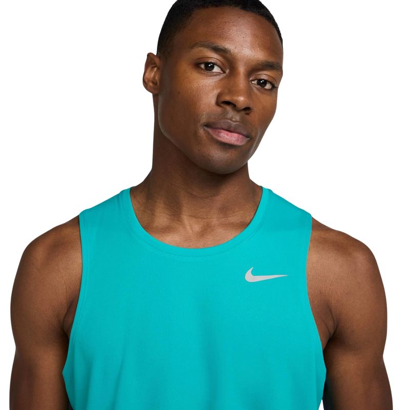 regata-nike-dri-fit-miler-tank-masculina-verde