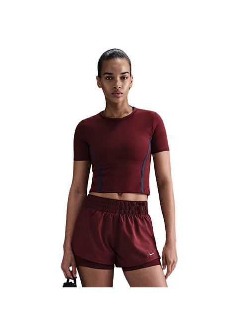 Camiseta Nike One Fitted Dri-Fit Feminina - Bordô