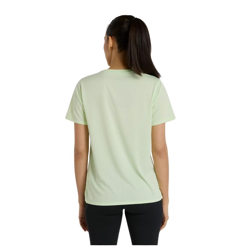 camiseta-new-balance-sport-essentials-feminina-verde