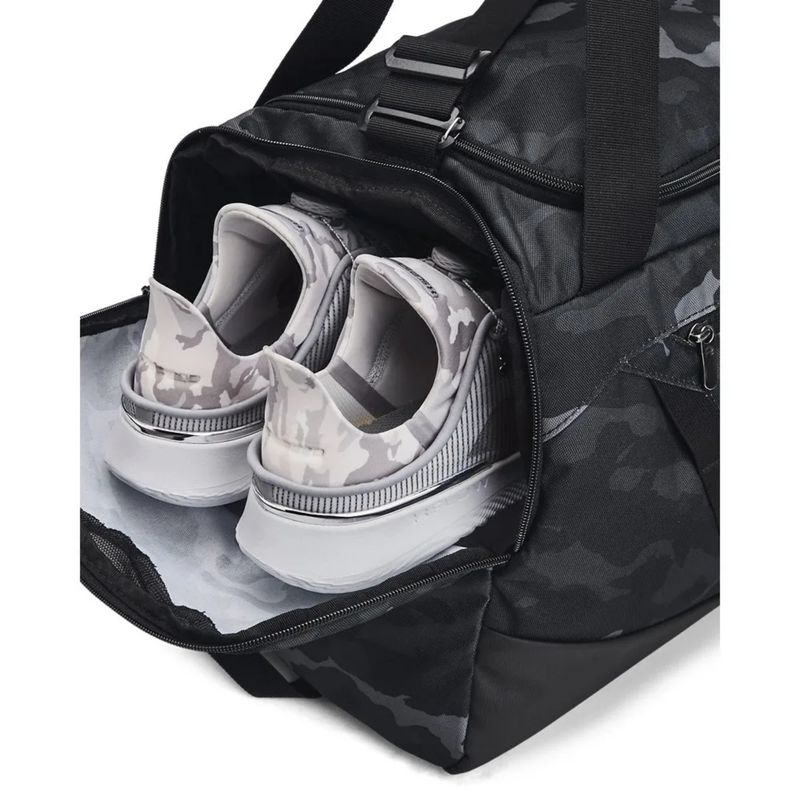 mala-under-armour-undeniable-5.0-duffle-58l-unissex-preta-camuflada