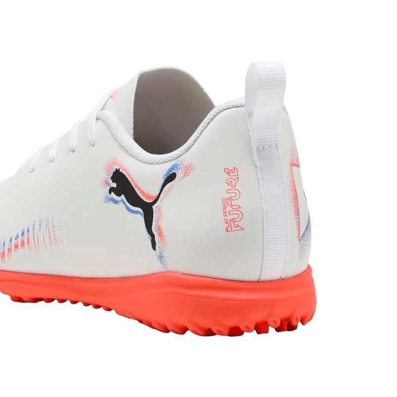 chuteira-society-puma-future-8-play-tt-infantil-branca-coral