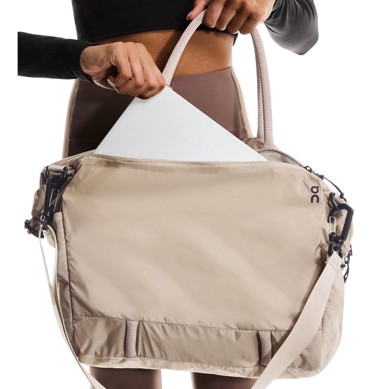bolsa-on-running-track-35l-lite-unissex-bege