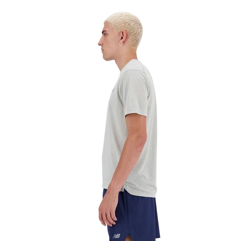 camiseta-new-balance-atlhetics-run-masculina-cinza-mescla