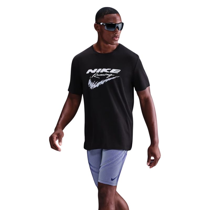 camiseta-nike-dri-fit-run-energy-masculina-preta