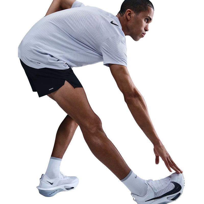 camiseta-nike-dri-fit-adv-aeroswift-masculina-branca