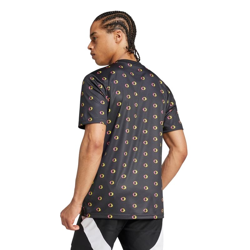 camisa-juventus-adidas-pre-jogo-masculina-preta