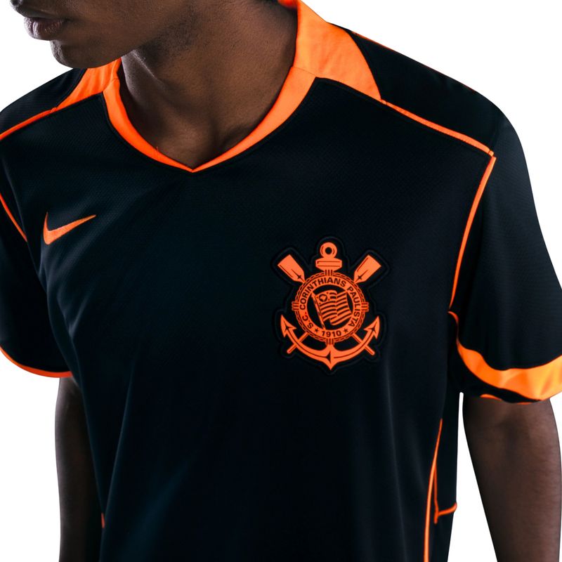 camisa-corinthians-iii-25-26-nike-total-90-torcedor-pro-masculina-preta-laranja