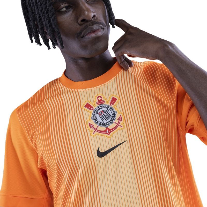 camisa-corinthians-25-26-nike-goleiro-torcedor-pro-masculina-laranja