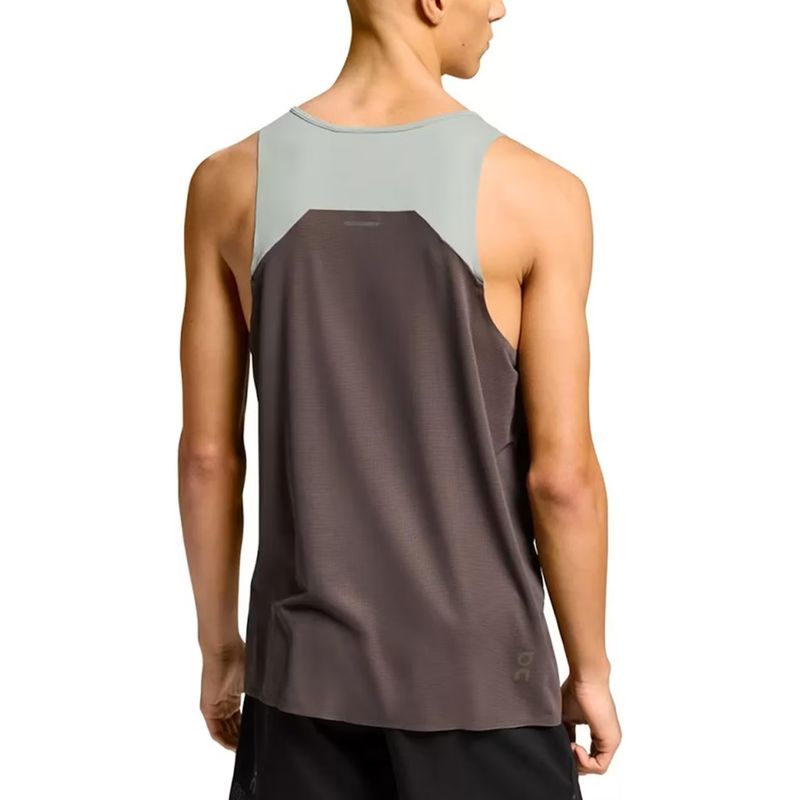 regata-on-runnign-performance-tank-masculina-cinza-preta