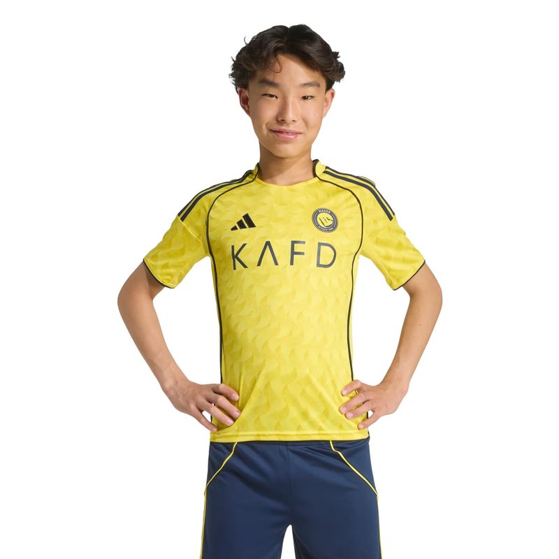 camisa-al-nassr-fc-i-25/26-adidas-cr7-infantil-amarela