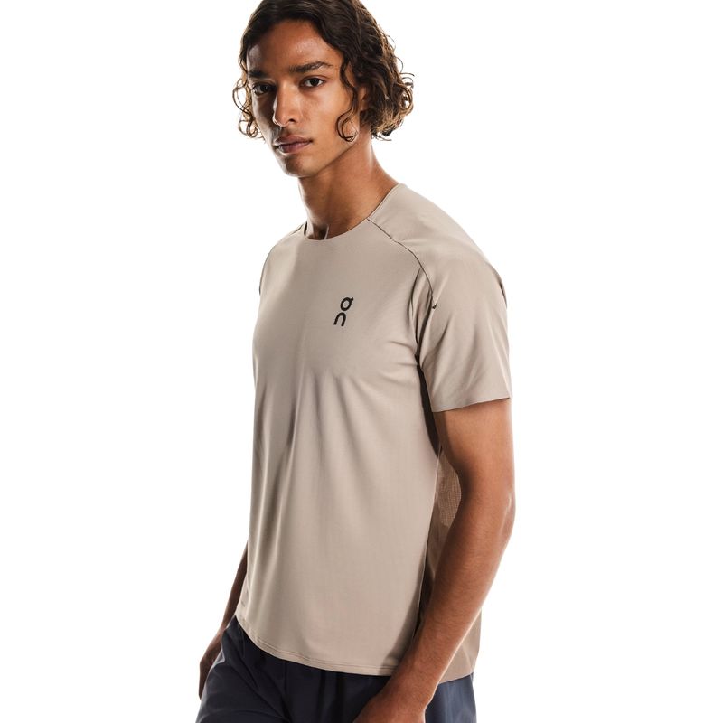 camiseta-on-running-performance-t-masculina-bege