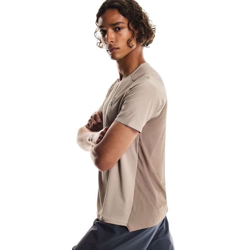 camiseta-on-running-performance-t-masculina-bege