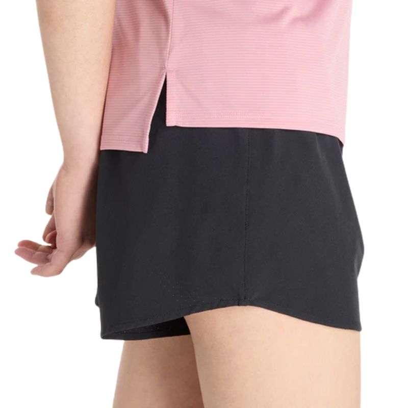 camiseta-new-balance-sport-essentials-feminina-rosa