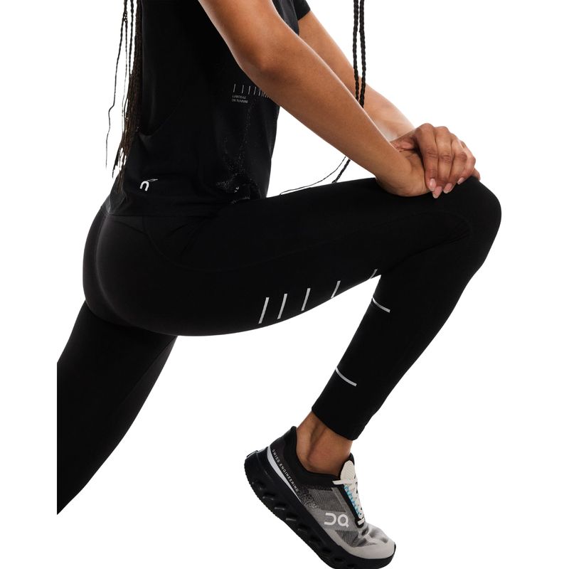 calça-legging-on-running-performance-tights-lumos-feminina-preta