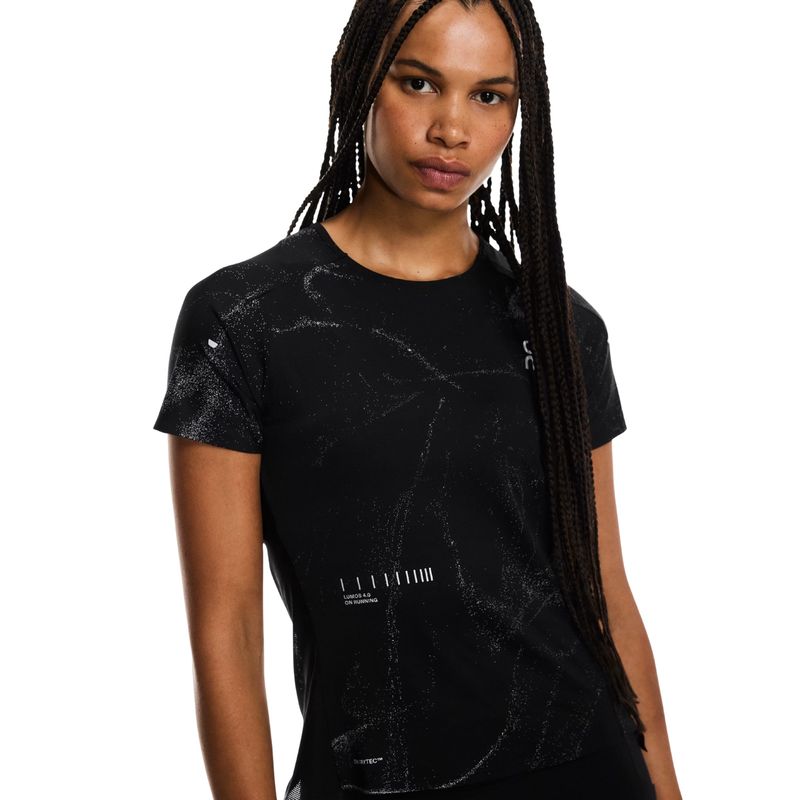 camiseta-on-running-performance-t-lumos-feminina-preta