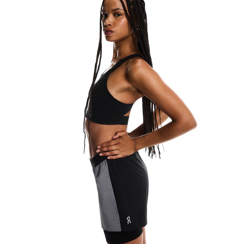 shorts-on-running-performance-lumos-feminino-cinza/preto