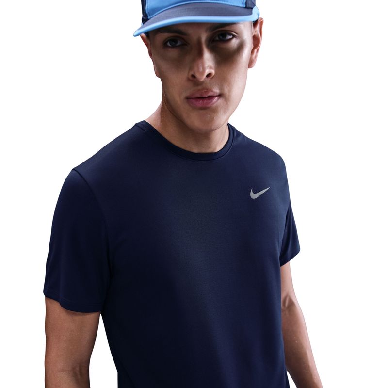 camiseta-dri-fit-uv-miller-masculina-azul-escuro