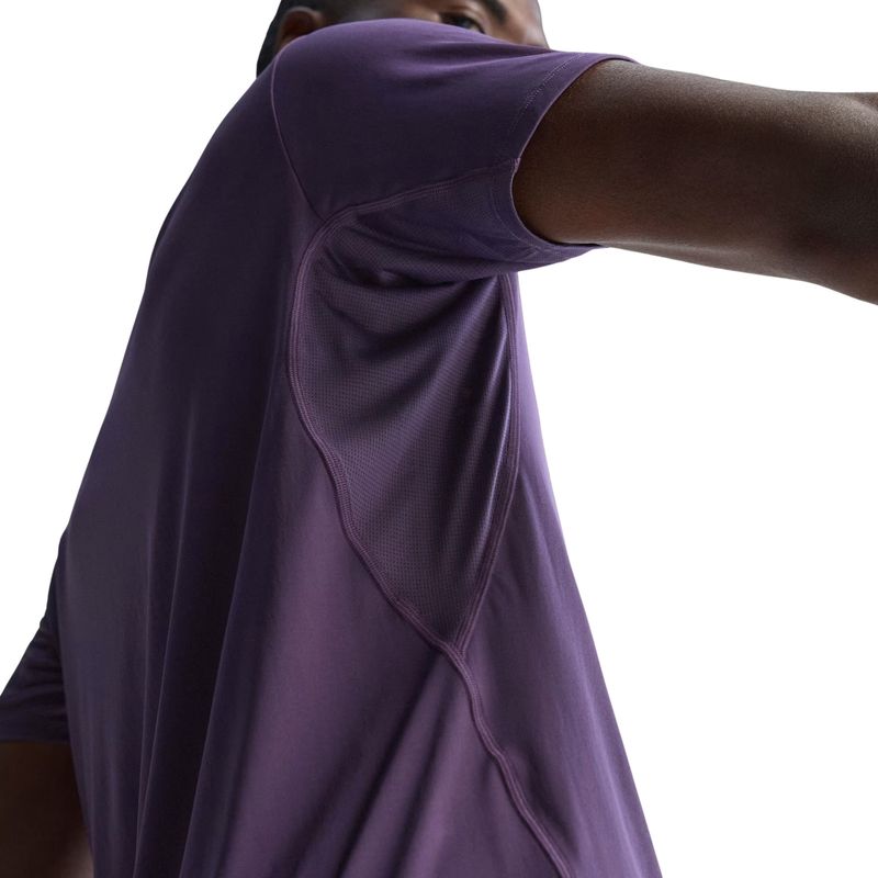 camiseta-adidas-adizero-essentials-masculina-roxa