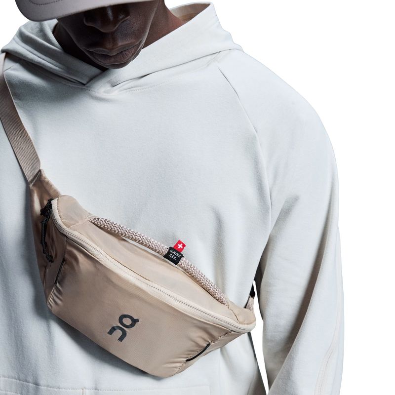 pochete-on-running-waist-pack-2l-lite-unissex-bege