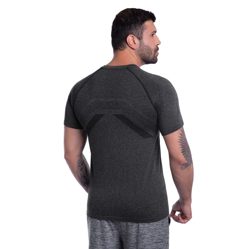 camiseta-mizuno-soul-fit-4-new-masculina-preta