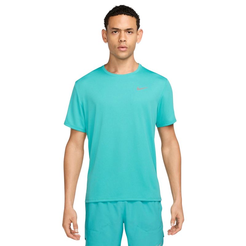 camiseta-nike-miler-dri-fit-uv-masculina-azul