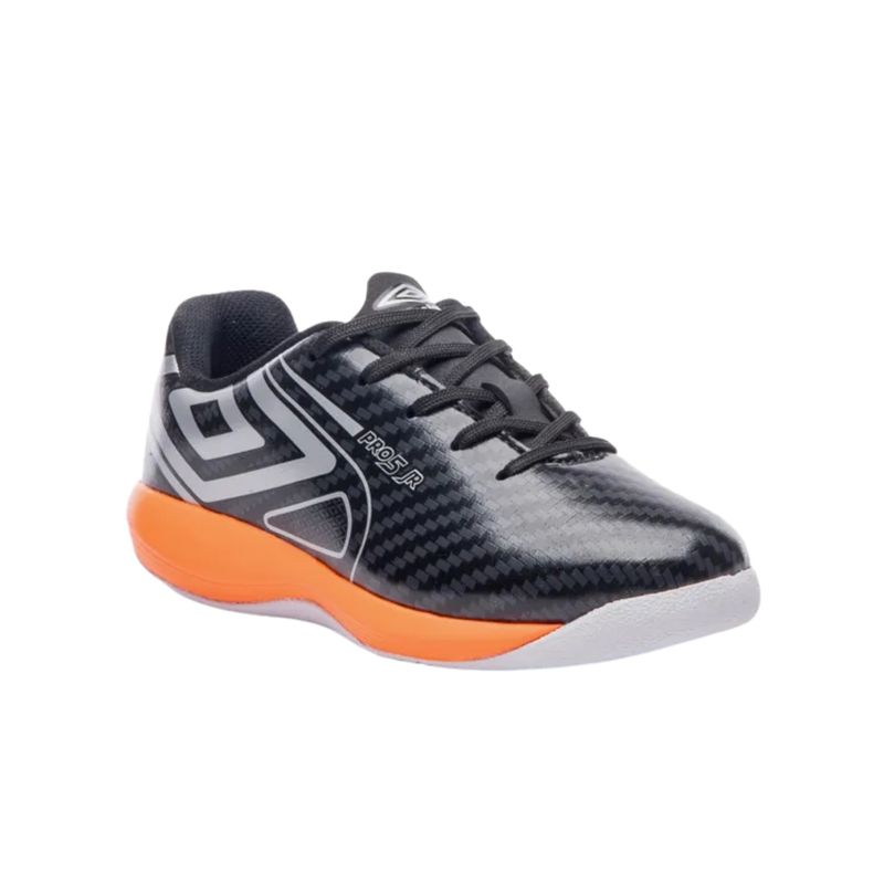 chuteira-fustal-umbro-pro-5-infantil-preta-laranja