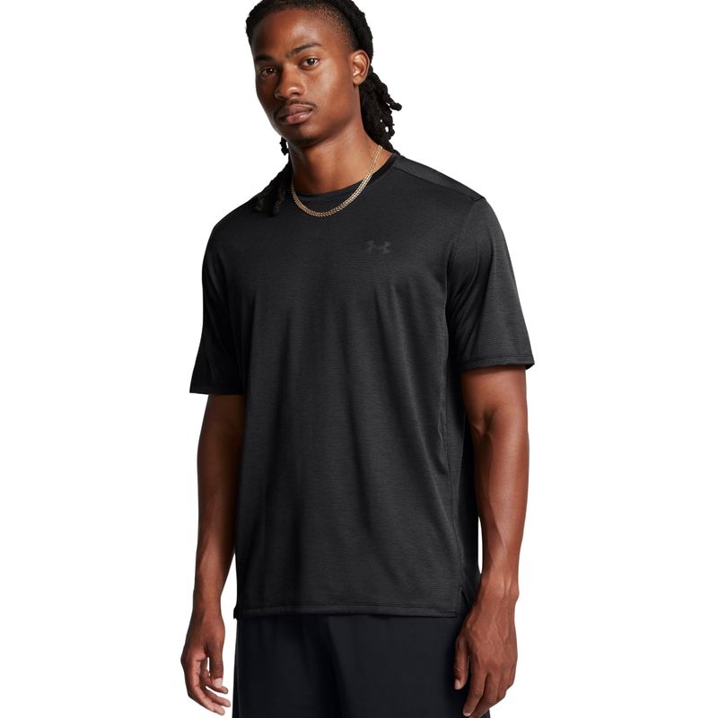 camiseta-under-armour-tech-vent-masculina-preta