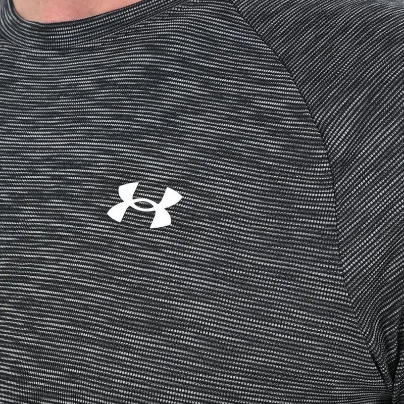 camiseta-under-armour-tech-textured-masculina-preta-mescla