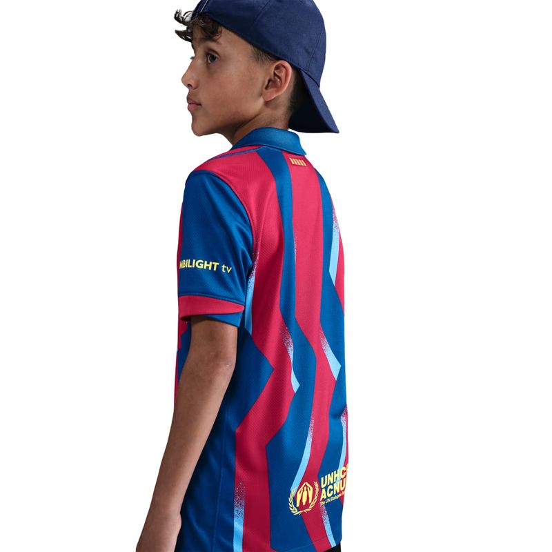 camisa-barcelona-iv-26-nike-stadium-infantil-azul-vermelha