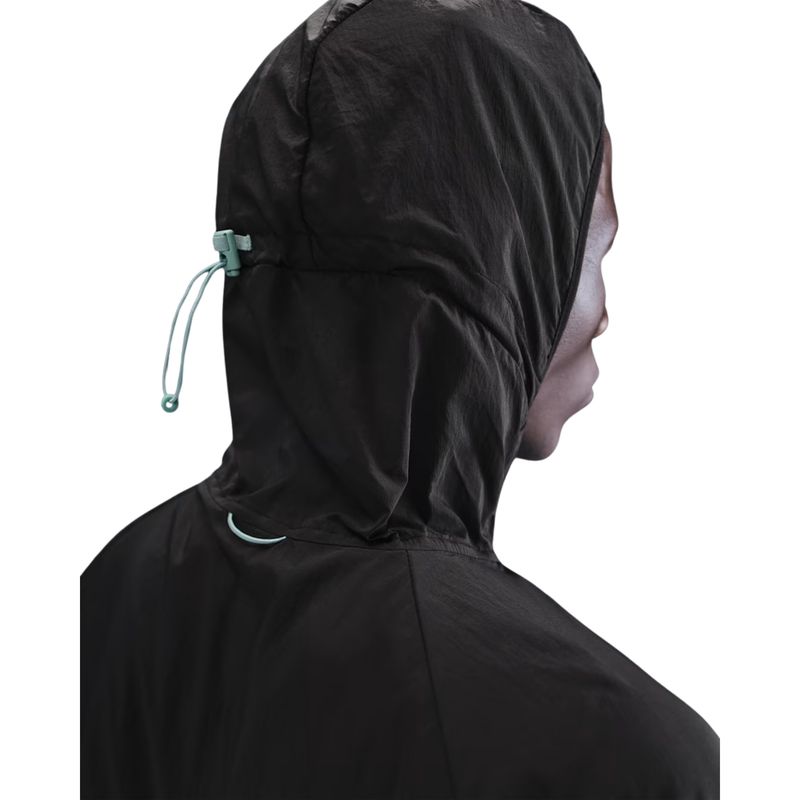 jaqueta-com-capuz-nike-stride-repel-uv-masculina-preta-azul