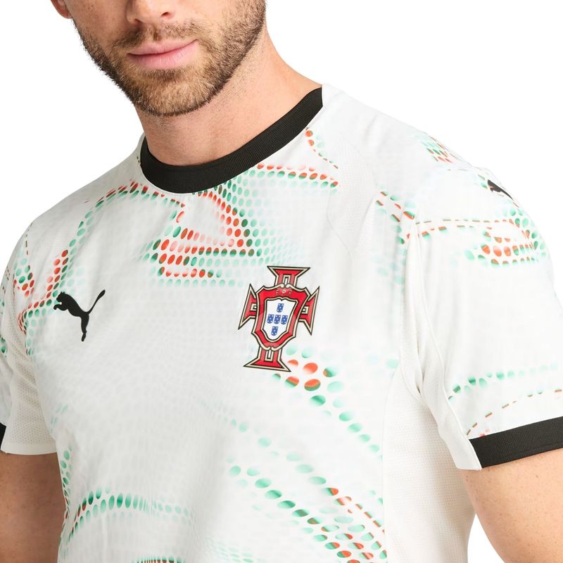 camisa-portugal-ii-25-26-puma-puma-jogador-away-masculina-branca-preta