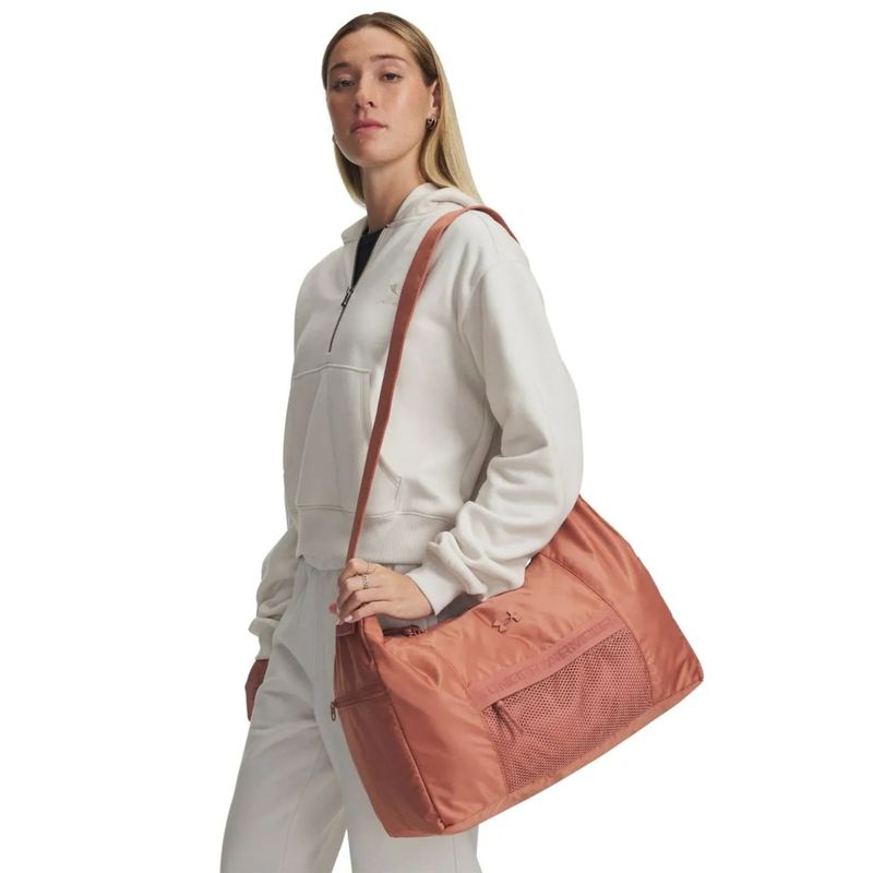 bolsa-under-armour-studio-slouchy-duffle-20,5l-feminina-salmão
