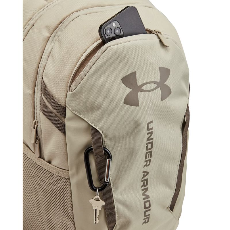 mochila-under-armour-hustle-6.0-29l-unissex-bege-claro