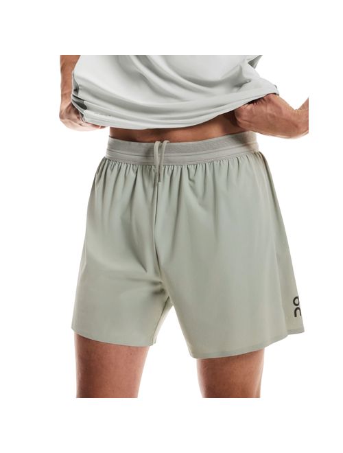 Shorts On Running Performance 5 Pol Masculino - Cinza Claro