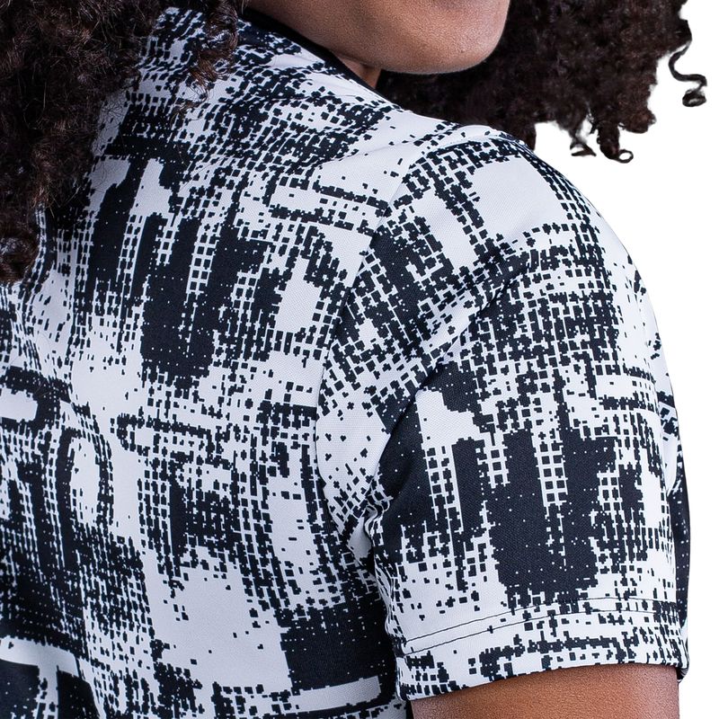 camiseta-corinthians-2026-nike-pré-jogo-feminina-preta-branca