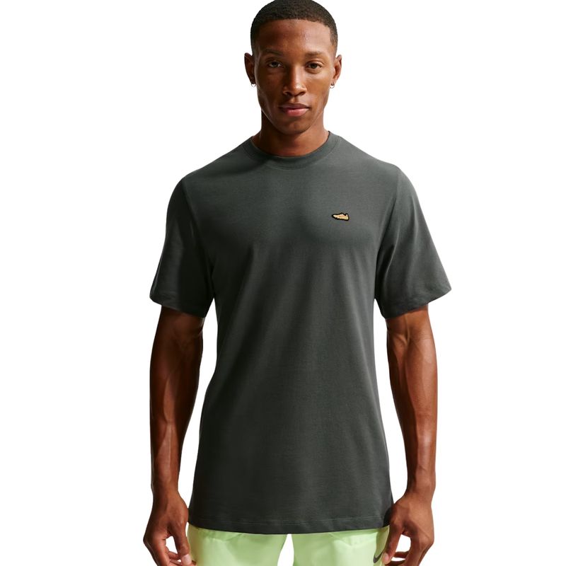 camiseta-nike-dri-fit-retro-run-masculina-cinza