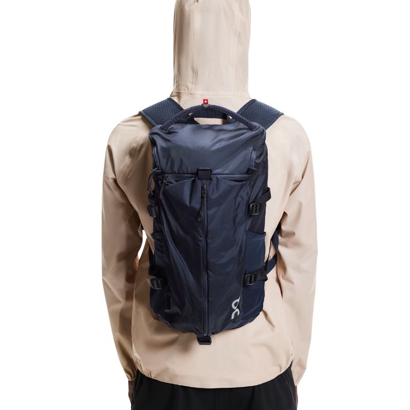 mochila-on-running-speed-pack-18l-lite-unissex-azul-marinho