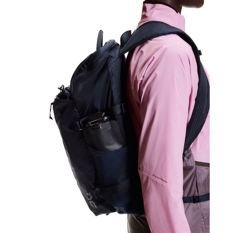 mochila-on-running-speed-pack-18l-lite-unissex-azul-marinho